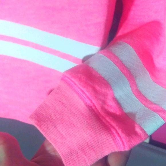 Pink crew campus pullover - Picture 7 of 8